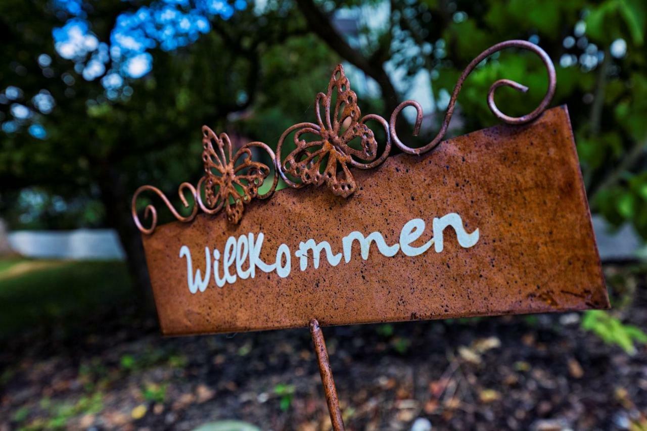 Zwei 4 Sterne Wohnungen Bei Limburg Mensfelden Εξωτερικό φωτογραφία